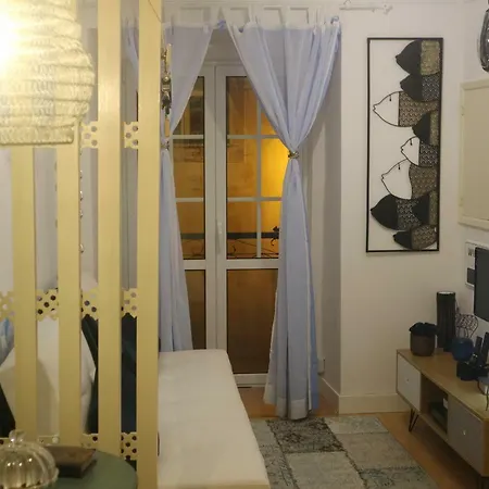 Blue Urban Alfama Апартаменты