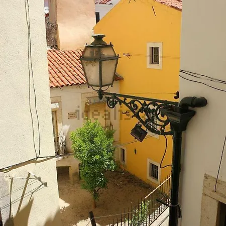 Blue Urban Alfama *